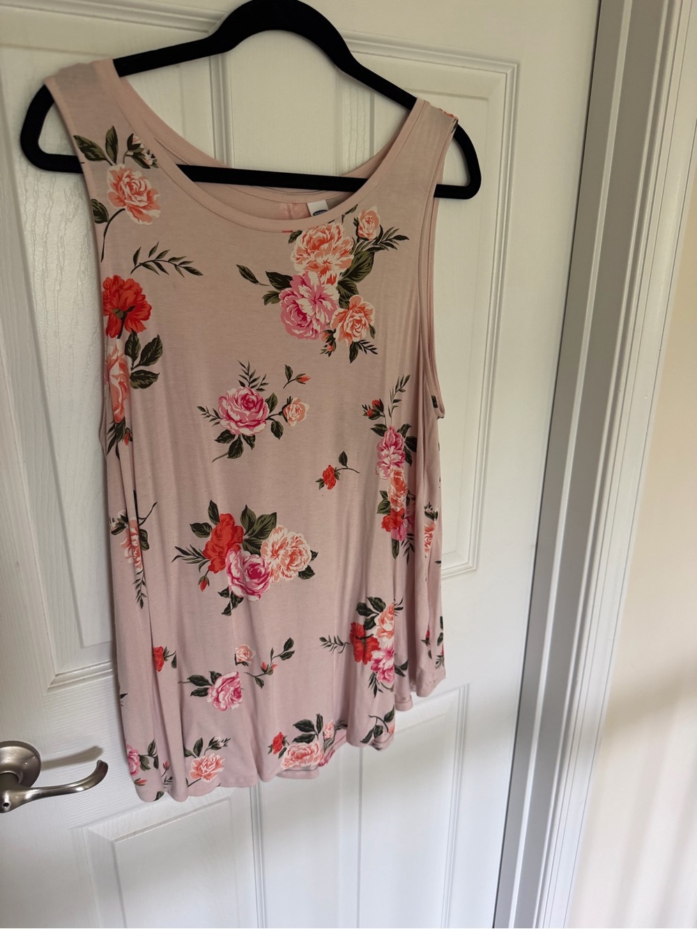 Old Navy Blush Pink Floral Sleeveless Tank